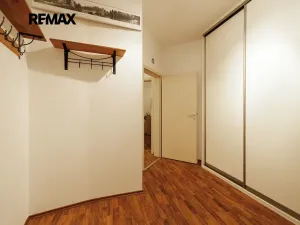 Prodej bytu 2+1, Praha - Dolní Měcholupy, Za zahradami, 85 m2