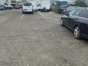 Pronájem komerčního pozemku, Praha - Kunratice, Dobronická, 400 m2
