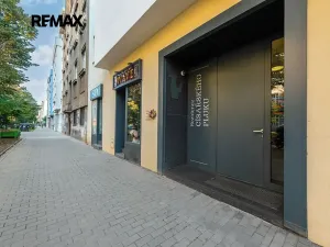 Prodej bytu 2+kk, Praha - Vršovice, 28. pluku, 51 m2