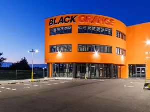 Pronájem kanceláře, Mělník, Bezručova, 126 m2