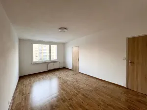 Pronájem bytu 3+1, Chomutov, Jirkovská, 79 m2