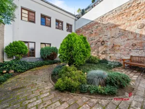 Pronájem bytu 2+kk, Hradec Králové, Dlouhá, 55 m2