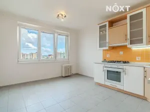 Pronájem bytu 2+kk, České Budějovice, J. Opletala, 35 m2