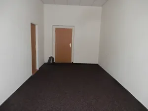 Pronájem kanceláře, Hradec Králové, Československé armády, 34 m2