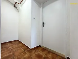 Pronájem bytu 2+kk, Studená, nám. Sv. J. Nepomuckého, 50 m2