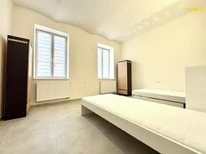 Pronájem bytu 2+1, Třebíč, V. Nezvala, 63 m2