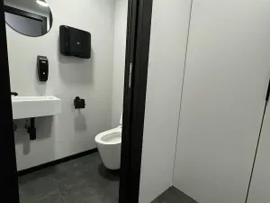 Pronájem obchodního prostoru, Praha - Žižkov, Bořivojova, 24 m2