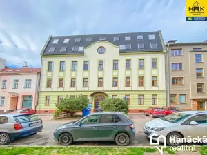 Pronájem kanceláře, Olomouc, Jungmannova, 21 m2