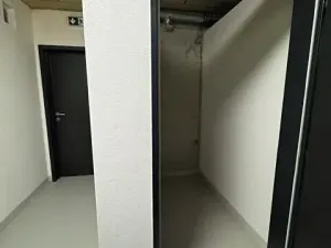 Pronájem bytu 2+kk, Olomouc, Varšavské nám., 45 m2