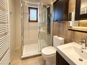 Prodej bytu 2+kk, Jesenice, V Lázních, 47 m2