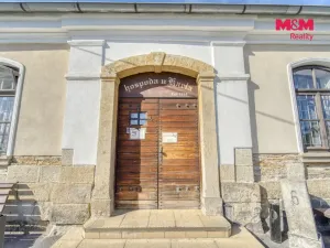 Prodej obchodního prostoru, Hradec Králové - Svinary, Podhůrská, 633 m2