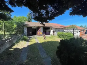 Prodej rodinného domu, Kostelec nad Labem, nám. Pod Martinem, 100 m2