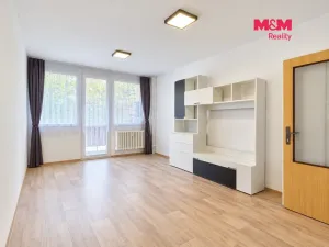 Prodej bytu 2+1, Čelákovice, náměstí 5. května, 57 m2