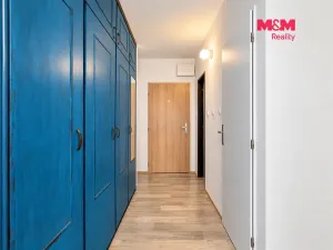 Prodej bytu 2+1, Čelákovice, náměstí 5. května, 57 m2