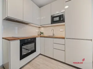 Prodej bytu 2+kk, Praha - Dolní Měcholupy, Honzíkova, 54 m2