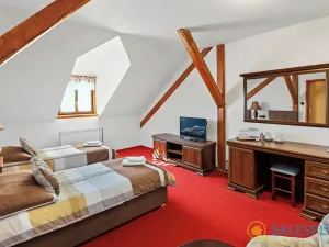 Prodej ubytování, Nová Bystřice, Mírové nám., 648 m2