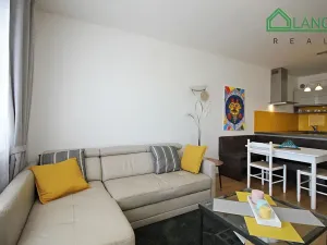 Pronájem bytu 3+kk, Brno, Bučkova, 68 m2