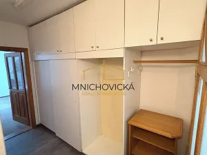 Pronájem kanceláře, Žebrák, Náměstí, 68 m2