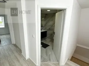 Pronájem bytu 4+kk, Karlovy Vary, 98 m2
