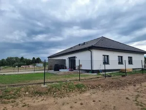 Prodej rodinného domu, Kamenné Žehrovice, Václava Drvoty, 85 m2