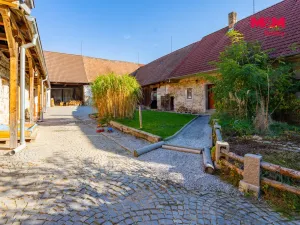 Prodej rodinného domu, Nové Hrady - Byňov, 370 m2