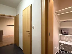 Pronájem bytu 2+1, Praha - Žižkov, Spojovací, 49 m2