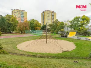 Pronájem bytu 2+1, Praha - Kobylisy, Košťálkova, 55 m2