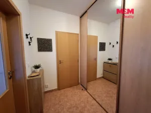 Pronájem bytu 1+kk, Praha - Košíře, Pod Klamovkou, 40 m2