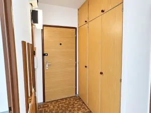 Prodej bytu 4+kk, Praha - Horní Měcholupy, Milánská, 85 m2
