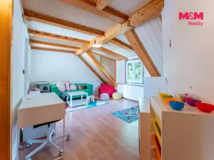 Prodej rodinného domu, Slavhostice, 181 m2