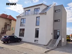 Prodej bytu 3+kk, Moravany, Květná, 108 m2