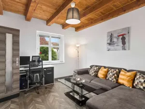 Prodej rodinného domu, Praha - Újezd nad Lesy, Klešická, 100 m2
