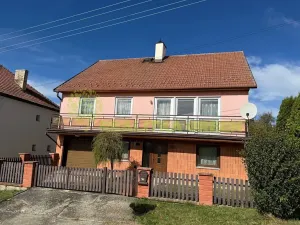 Prodej rodinného domu, Doubravy, 142 m2
