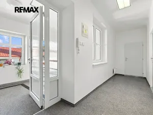 Pronájem kanceláře, Plzeň, Ostrovní, 68 m2