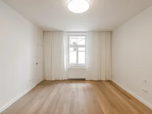 Pronájem bytu 3+kk, Praha - Vinohrady, náměstí Jiřího z Poděbrad, 93 m2