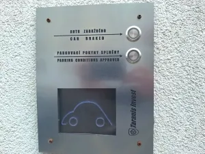 Prodej garážového stání, Praha - Vyšehrad, Neklanova, 20 m2
