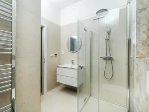 Prodej bytu 1+1, Praha - Vinohrady, Bělehradská, 41 m2