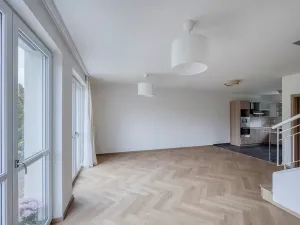 Prodej rodinného domu, Bašť, Kostelecká, 145 m2