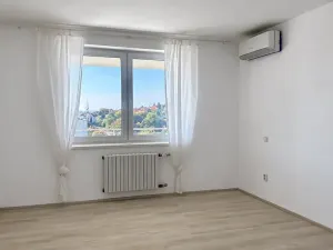 Pronájem vily, Zlín, 574 m2