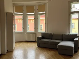 Pronájem bytu 2+kk, Praha - Karlín, Kubova, 65 m2
