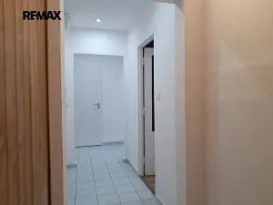 Pronájem bytu 3+1, Praha - Modřany, Botevova, 72 m2