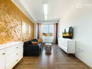 Prodej bytu 2+1, Valašské Meziříčí, U Apolla, 53 m2