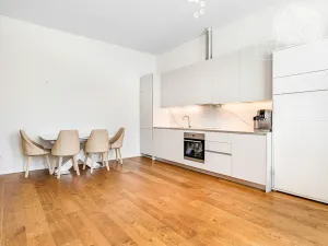 Prodej bytu 3+kk, Praha - Smíchov, Kmochova, 69 m2