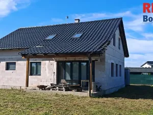 Prodej rodinného domu, Mnichovo Hradiště, Okružní, 170 m2