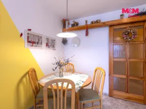 Prodej bytu 2+1, Teplice - Trnovany, V závětří, 83 m2