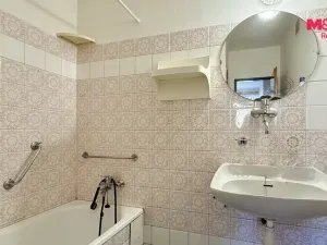Prodej rodinného domu, Doubravník, 396 m2