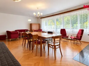 Prodej rodinného domu, Doubravník, 396 m2