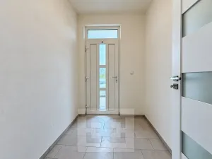 Pronájem rodinného domu, Dolní Dunajovice, Kostelní, 130 m2