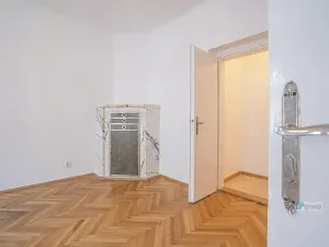 Pronájem bytu 3+1, Praha - Žižkov, Štítného, 99 m2