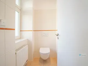 Pronájem bytu 3+1, Praha - Žižkov, Štítného, 99 m2